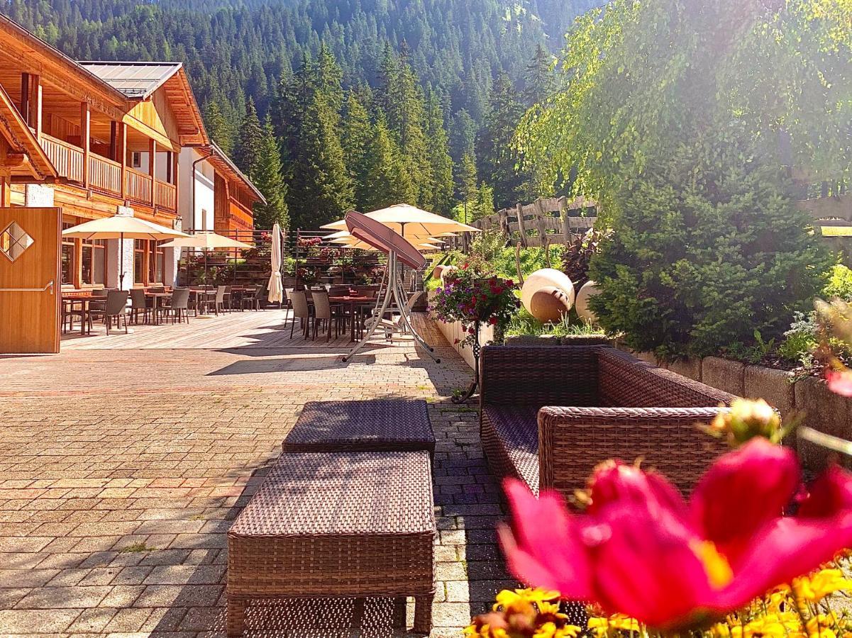 Alpin Natur Hotel Brueckele Braies  Εξωτερικό φωτογραφία